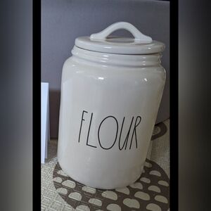 Rae Dunn Flour canister